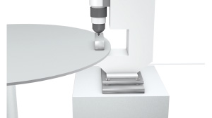 希望能简单地对平台进行高度或水平的调整与固定【作业性、维护】